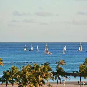 regency-on-beachwalk-46.hotelsinhawaii.org/